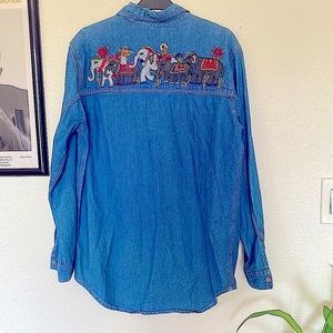 Chico’s denim embroidered‎ top